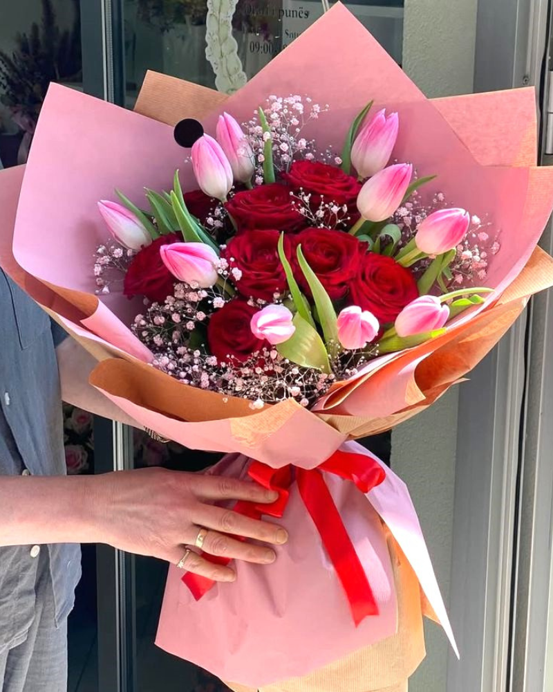Premium Rose & Pink Tulip Bouquet